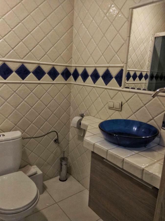 Pokoje Na Wiejskiej Naleczow Exterior photo