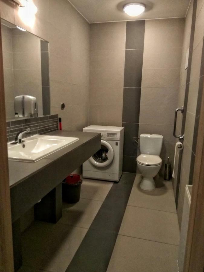Pokoje Na Wiejskiej Naleczow Exterior photo